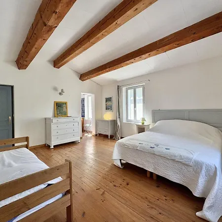 T3 Chez L'apiculteur, Piscine, Parking, Petanque *